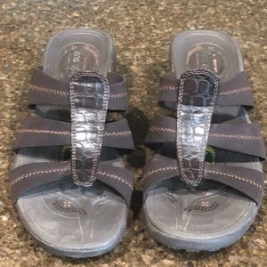 tone up sandals